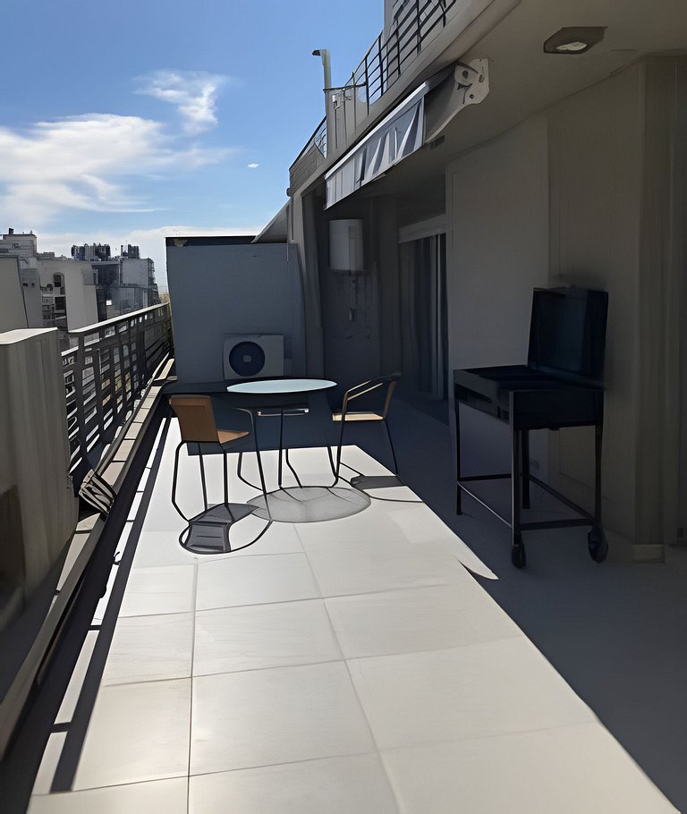 "Precioso II" Apto amplio balcón